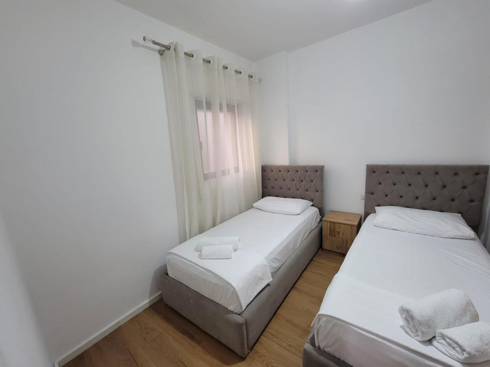 Enes Apartment Tirane Exterior photo