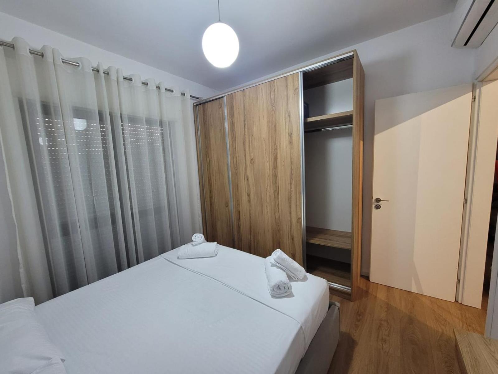 Enes Apartment Tirane Exterior photo